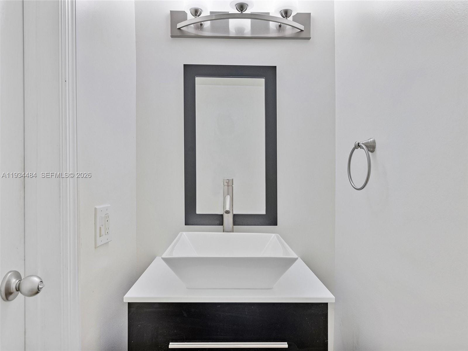 515 NE 38th Street 10, Miami, FL 33137 photo 25