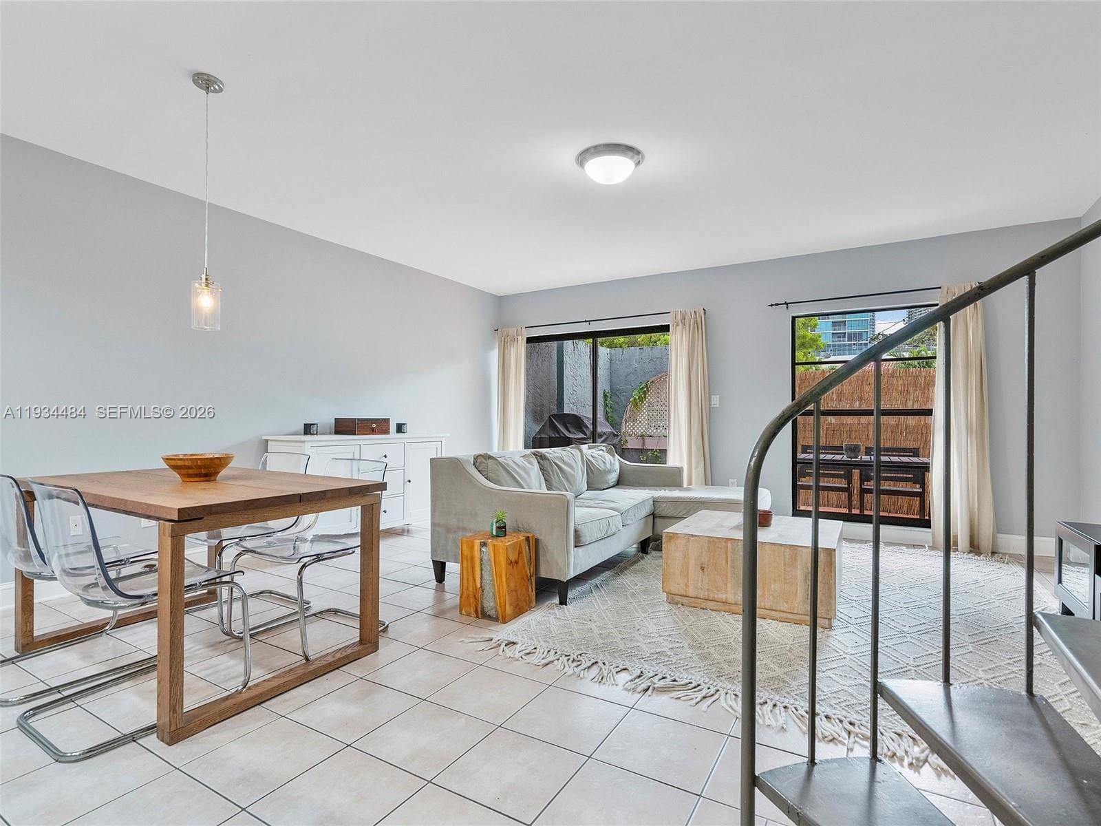 515 NE 38th Street 10 — photo 5
