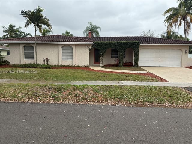 5940 SW 18th Street, sold in Sala Del Mar, Plantation, FL