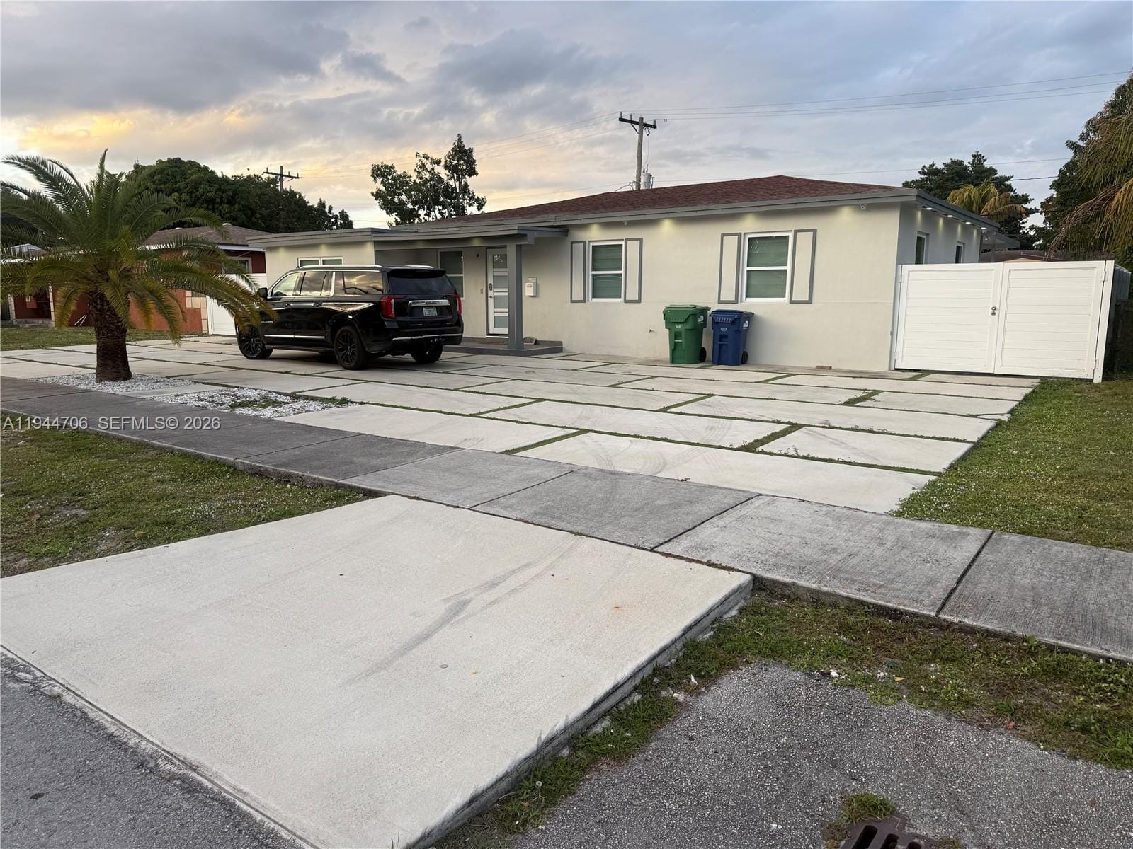4 bedroom home for sale at 601 187th, Miami Gardens, FL 33169 — $549,000