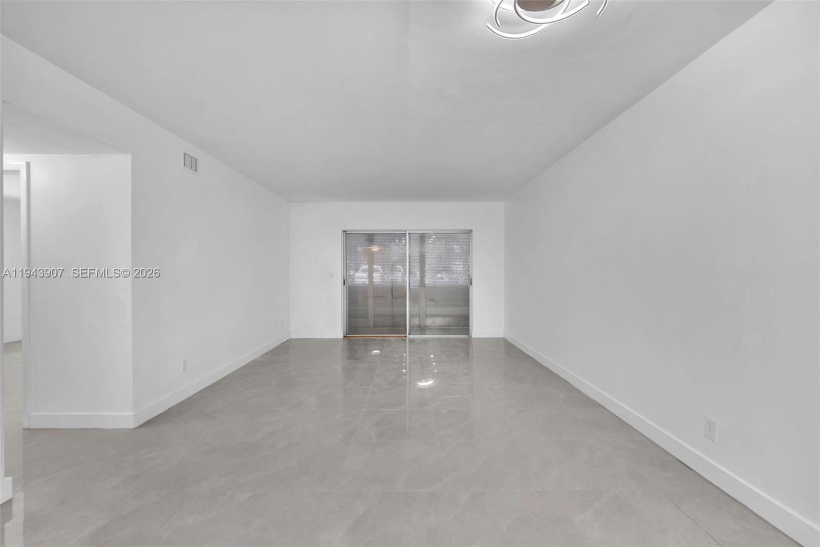 1201 Hillcrest Court 102, Hollywood, FL 33021 photo 22