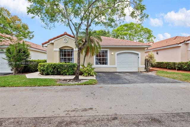 955 Azure Lane, sold in Sector 5 Parcel, Weston, FL