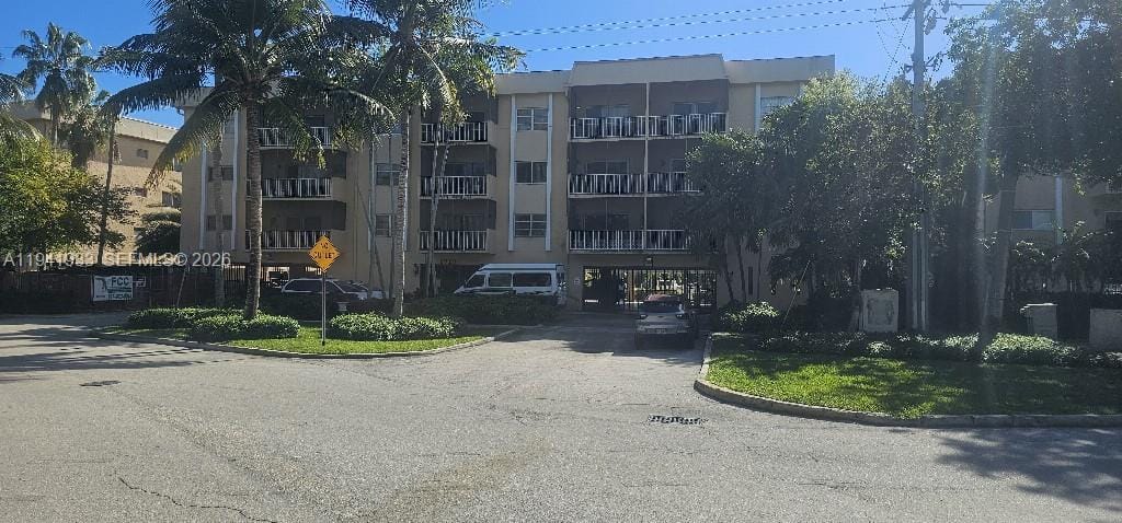 2620 NE 135th Street 431, North Miami, FL 33181
