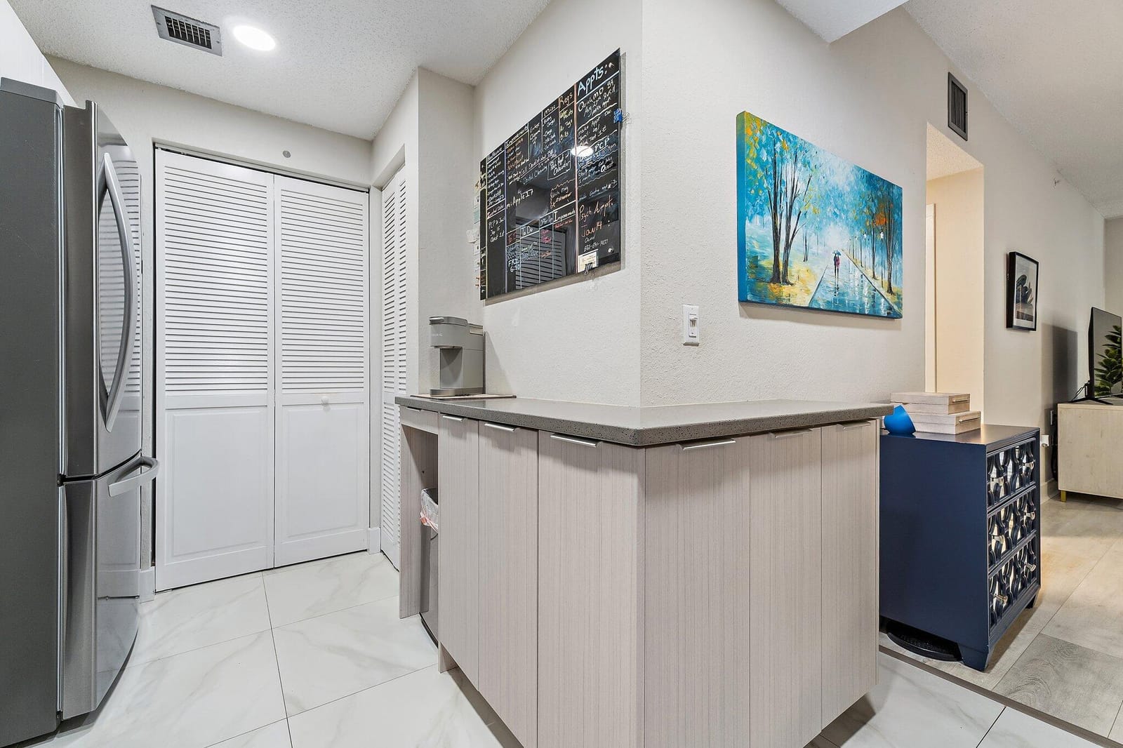 3021 Alcazar Place 103 — photo 8