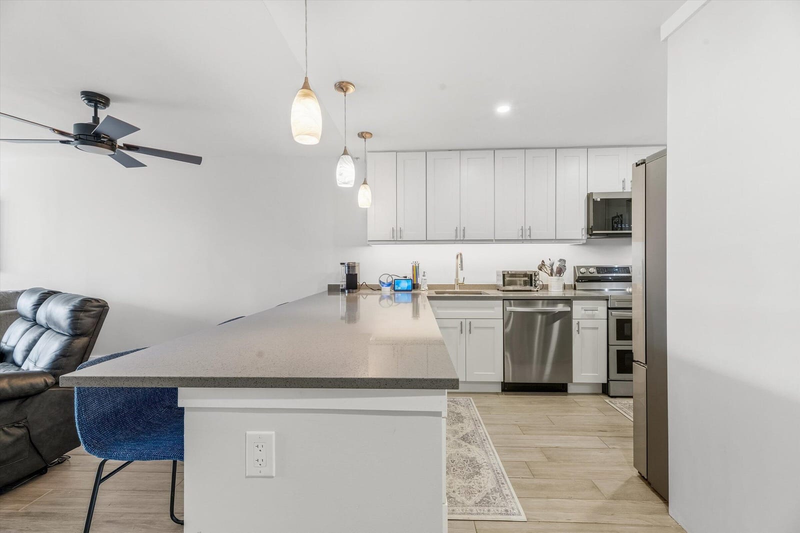 2600 S Course Drive 610 — photo 6