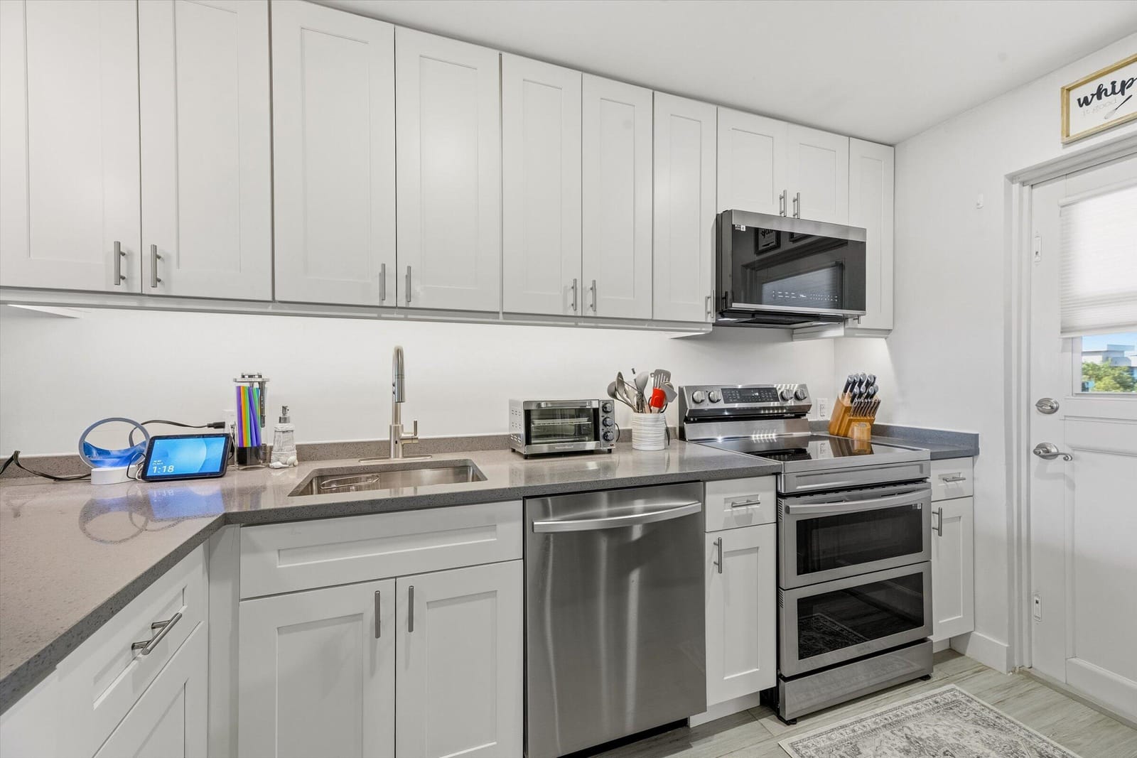 2600 S Course Drive 610 — photo 9