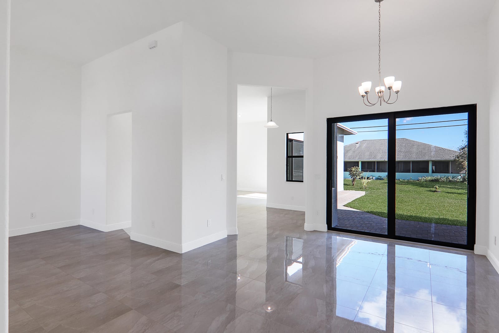 4689 SW Tacoma Street — photo 12