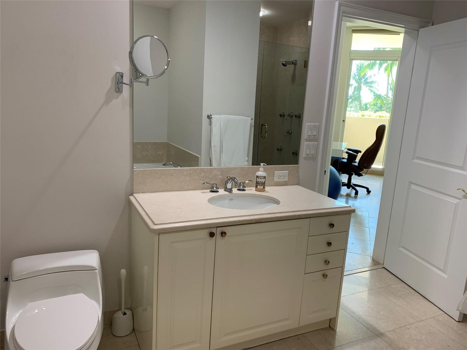 1063 W Hillsboro Mile 115, Hillsboro Beach, FL 33062 photo 23