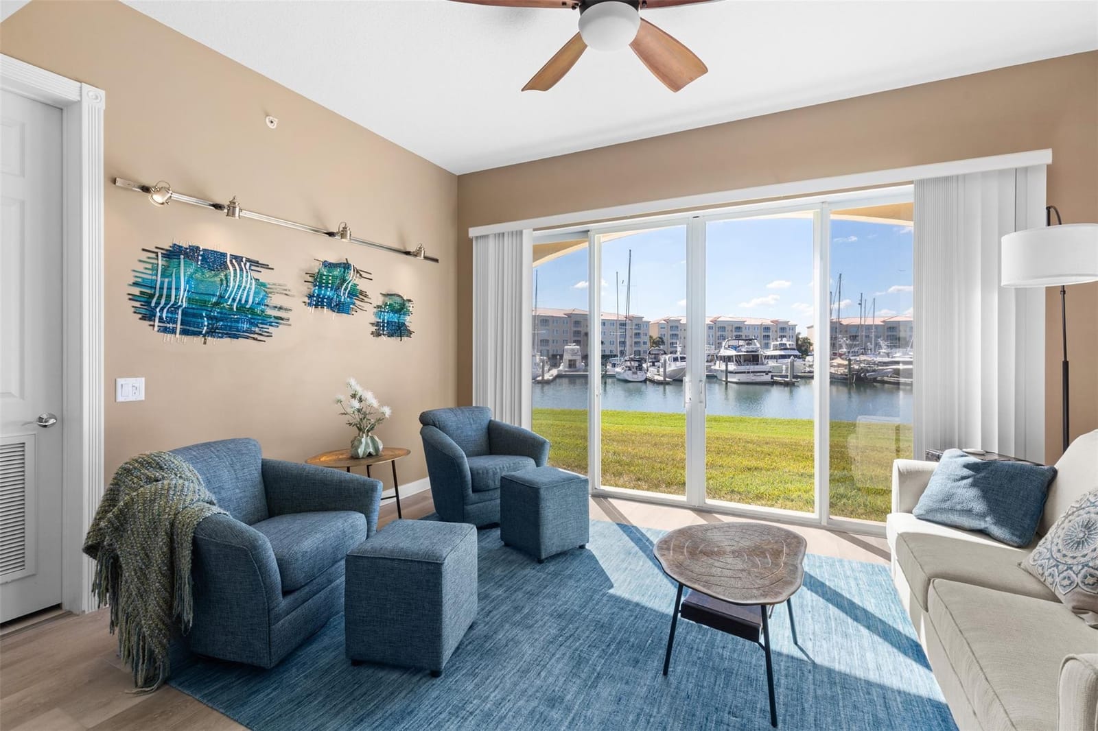 9 Harbour Isle Drive 102 — photo 2