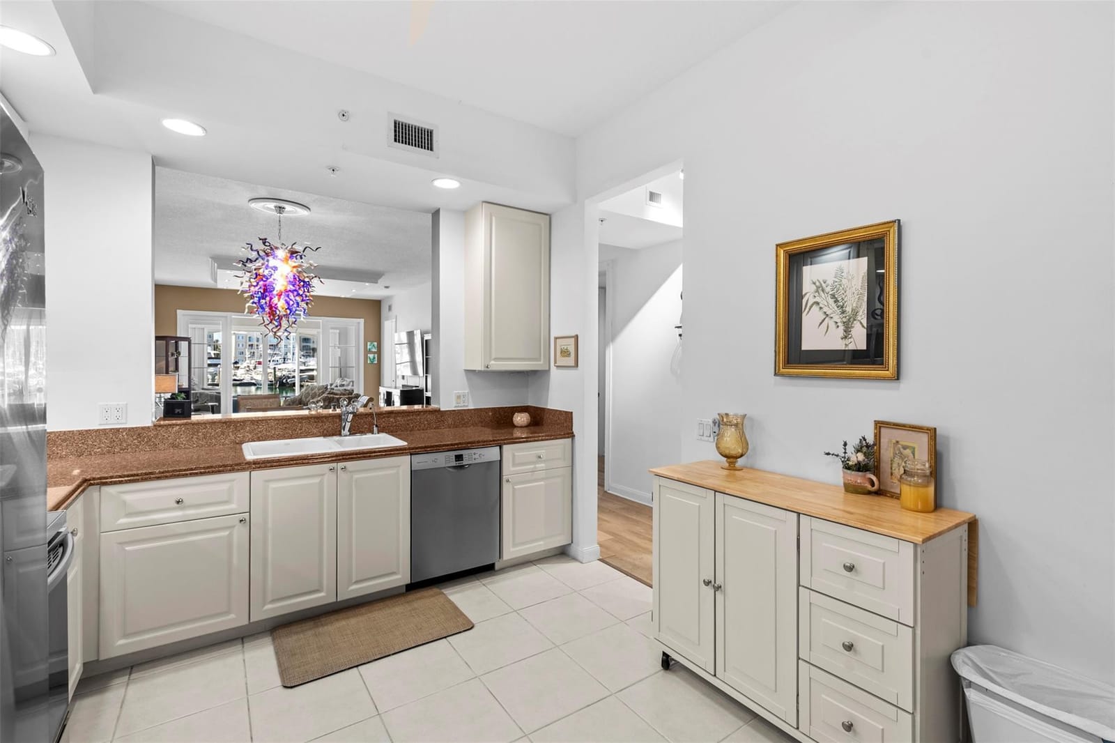 9 Harbour Isle Drive 102 — photo 7