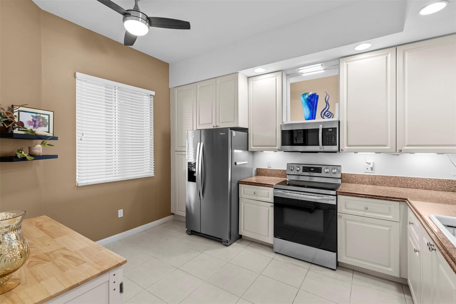 9 Harbour Isle Drive 102 — photo 8