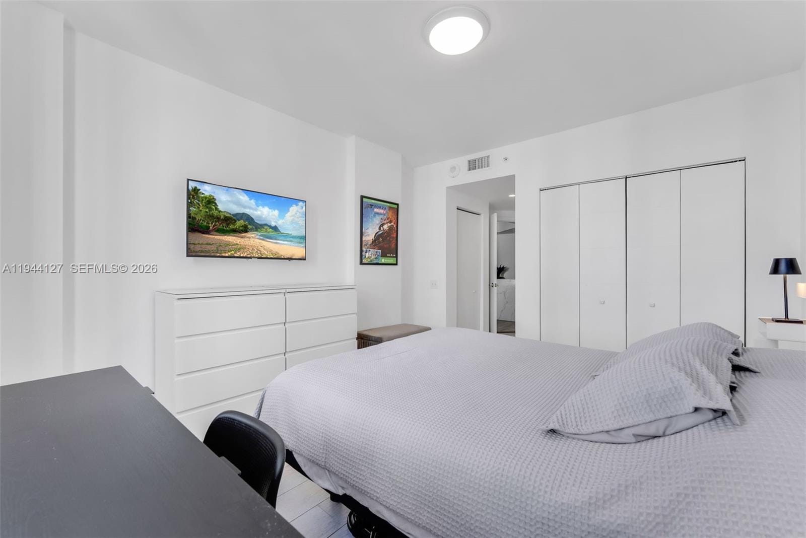 701 Brickell Key Boulevard 1506, Miami, FL 33131 photo 16