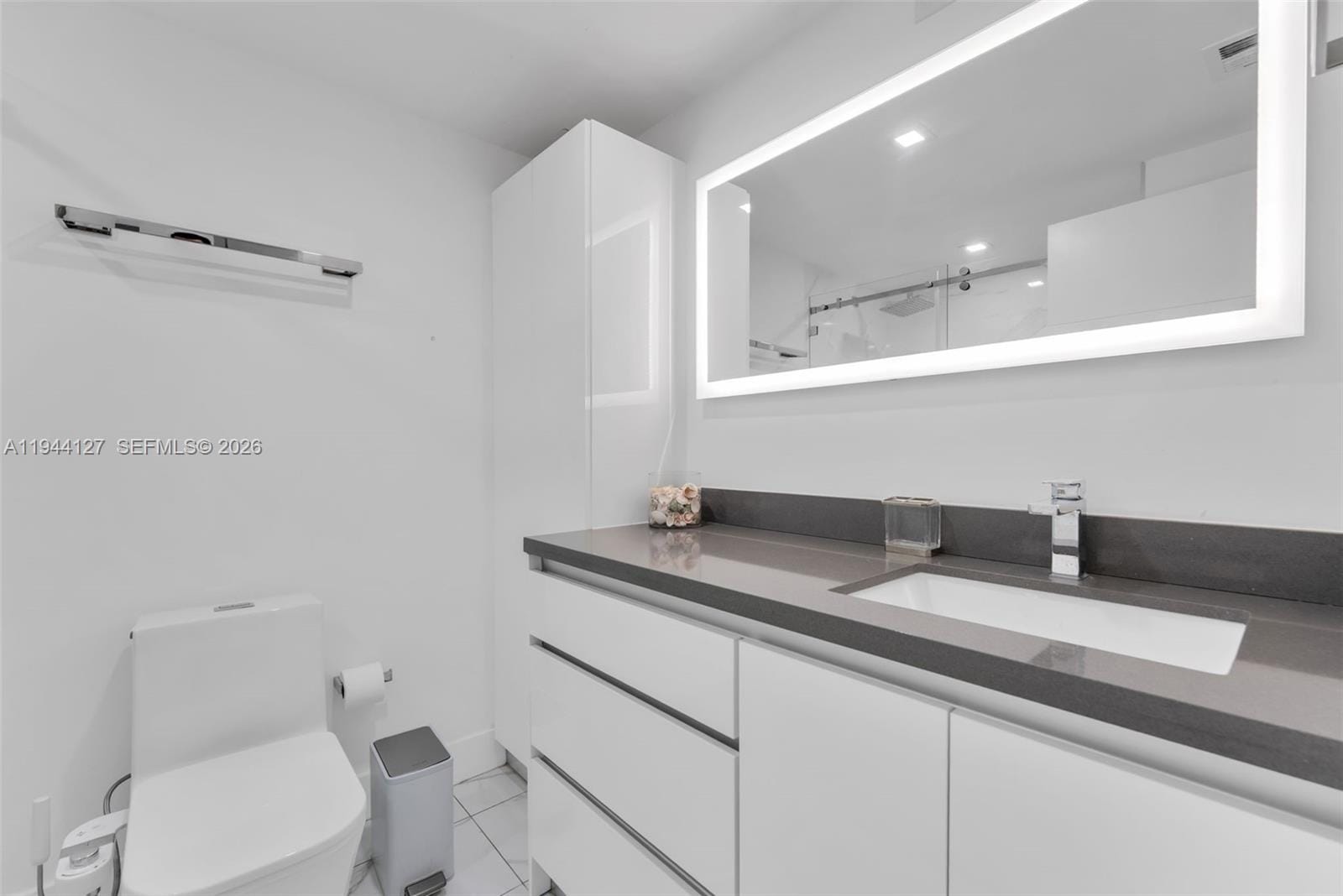 701 Brickell Key Boulevard 1506, Miami, FL 33131 photo 17