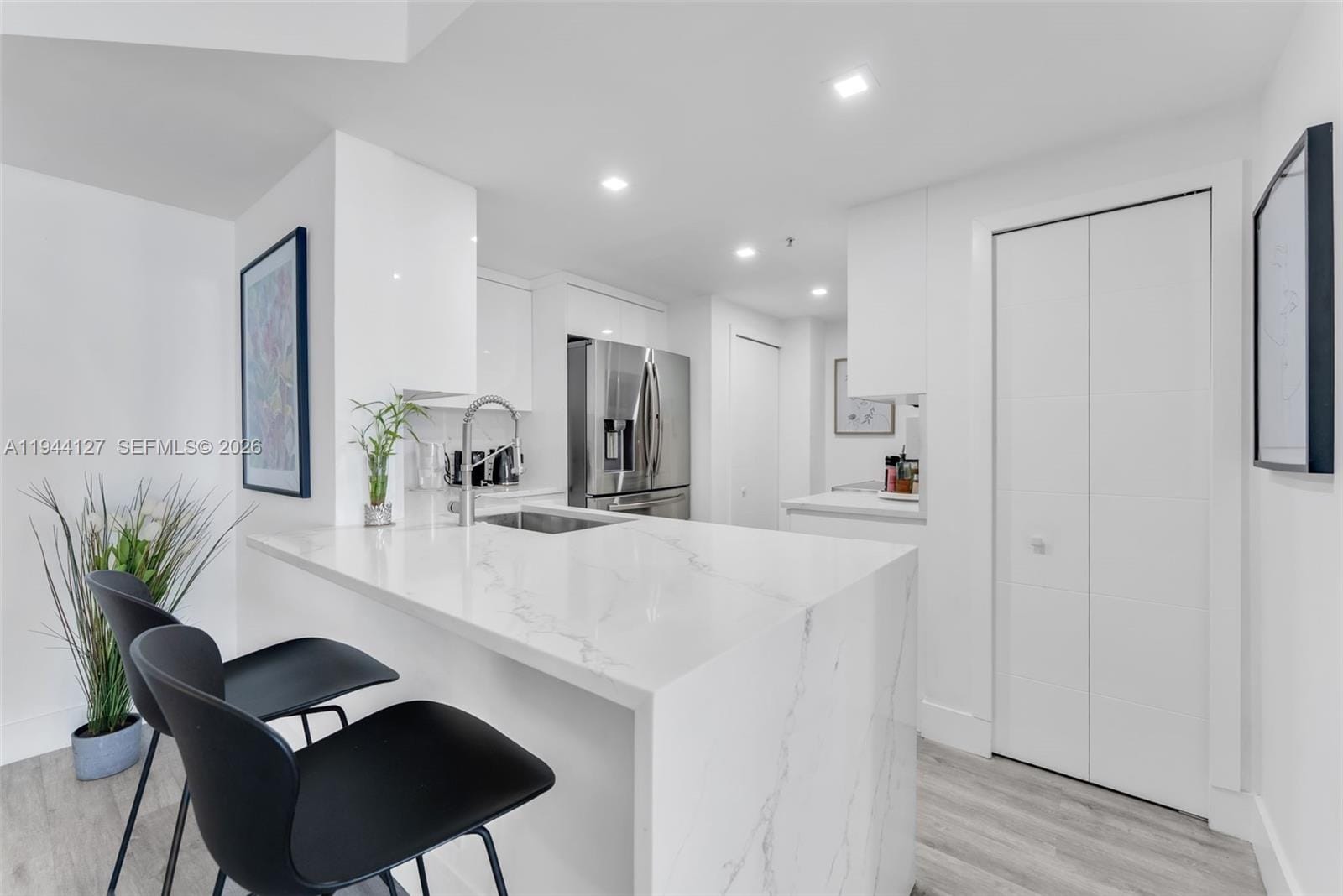 701 Brickell Key Boulevard 1506, Miami, FL 33131 photo 9