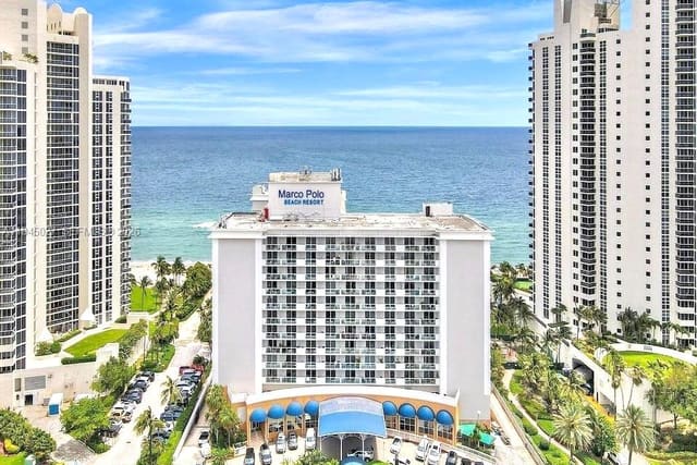 19201 Collins Avenue 420, Sunny Isles Beach, FL 33160