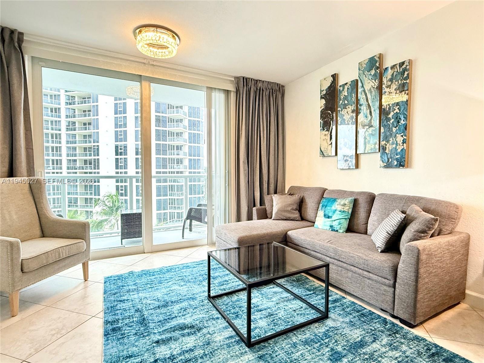 19201 Collins Avenue 420, Sunny Isles Beach, FL 33160 photo 3