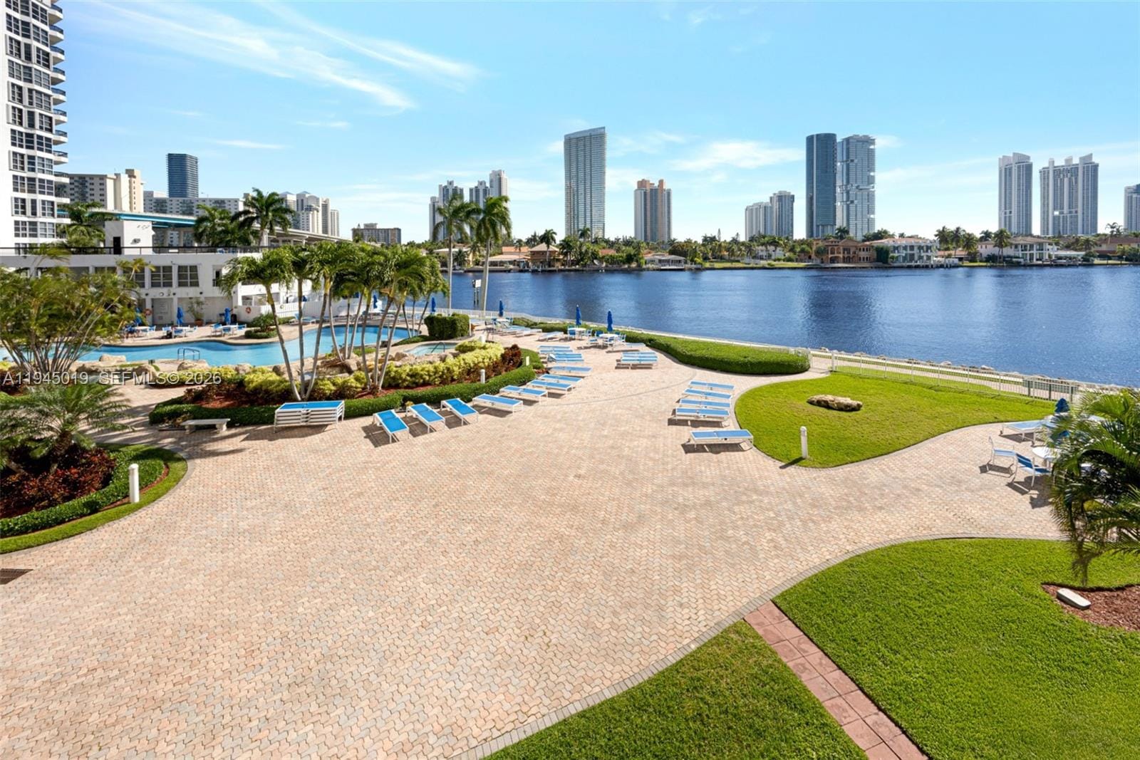 19101 NE 36th Court 2006, Aventura, FL 33180 photo 23
