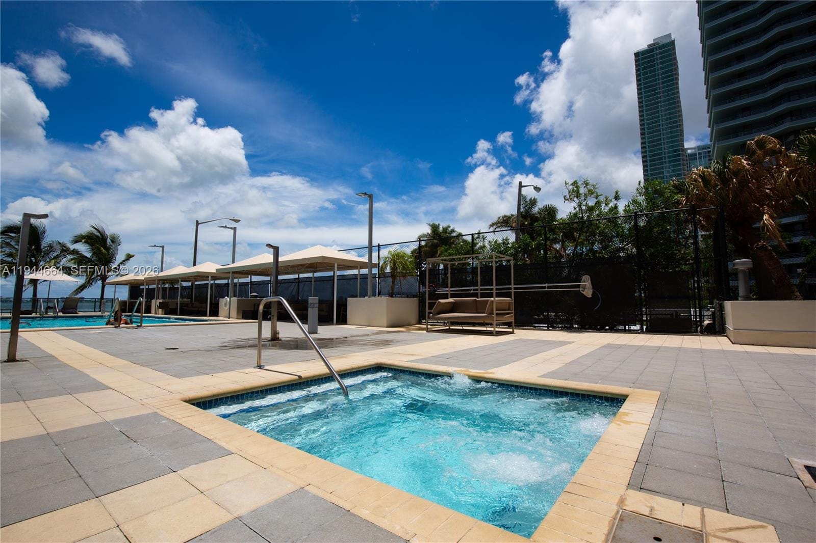 600 NE 36th Street 1220, Miami, FL 33137 photo 11