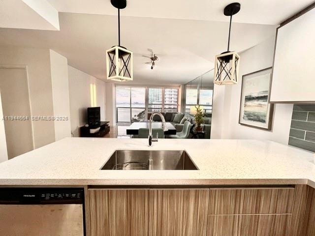 600 NE 36th Street 1220, Miami, FL 33137 photo 12