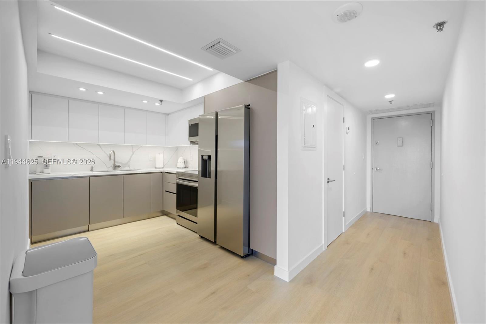 20505 E Country Club Drive 231 — photo 9