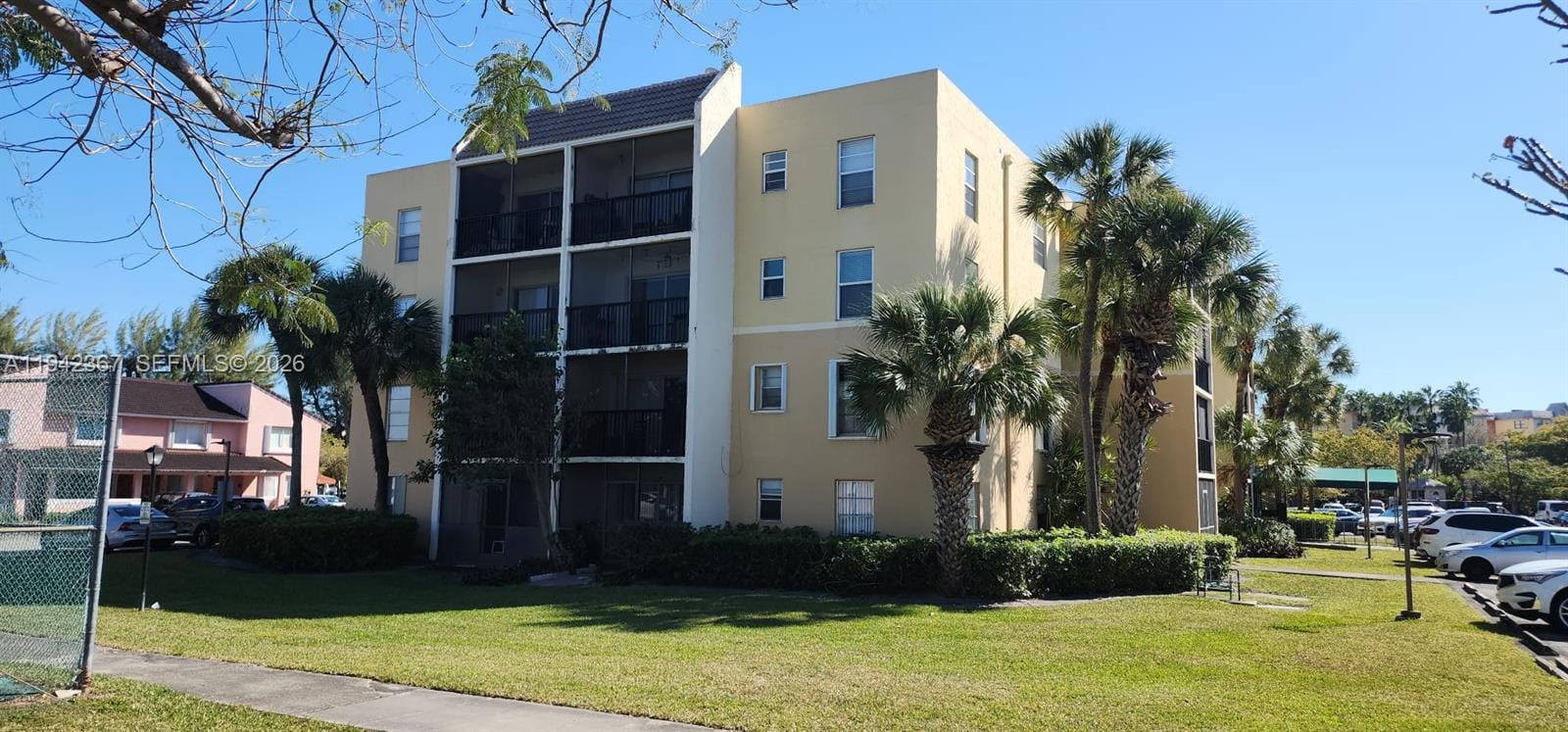 8005 Lake Drive 201 — photo 2