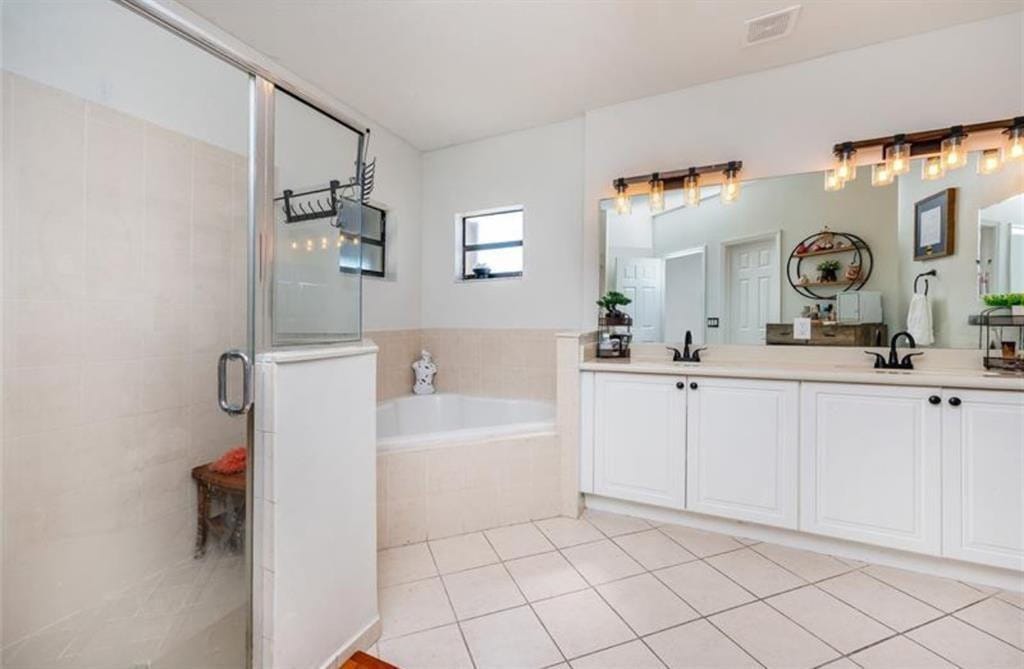 24241 SW 113th Passage — photo 8