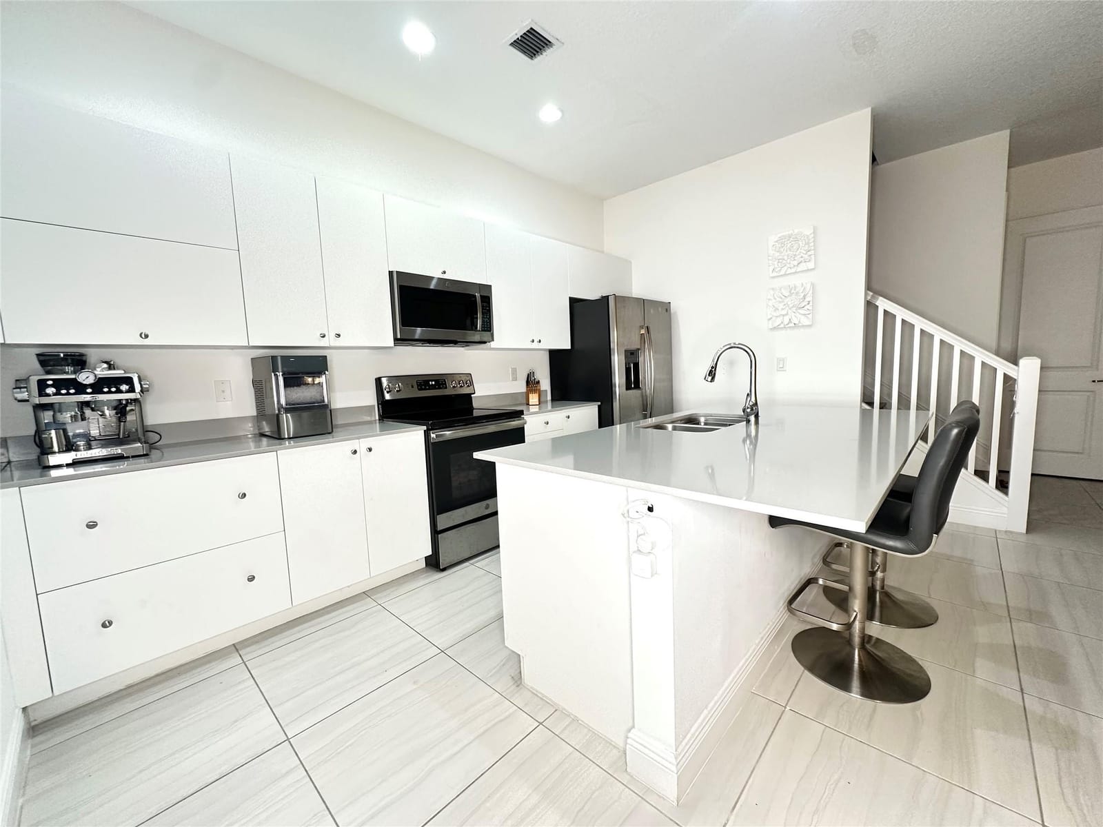 1765 NW 124th Place, Pembroke Pines, FL 33028 photo 14