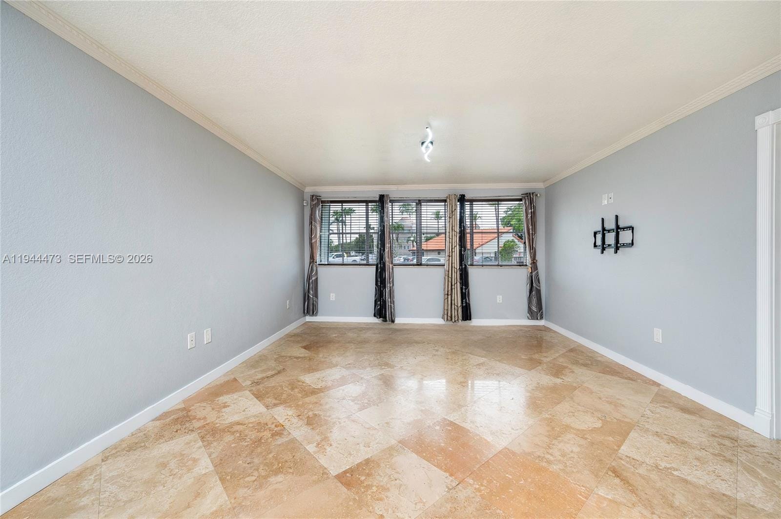 6175 NW 186th Street 112, Hialeah, FL 33015 photo 11