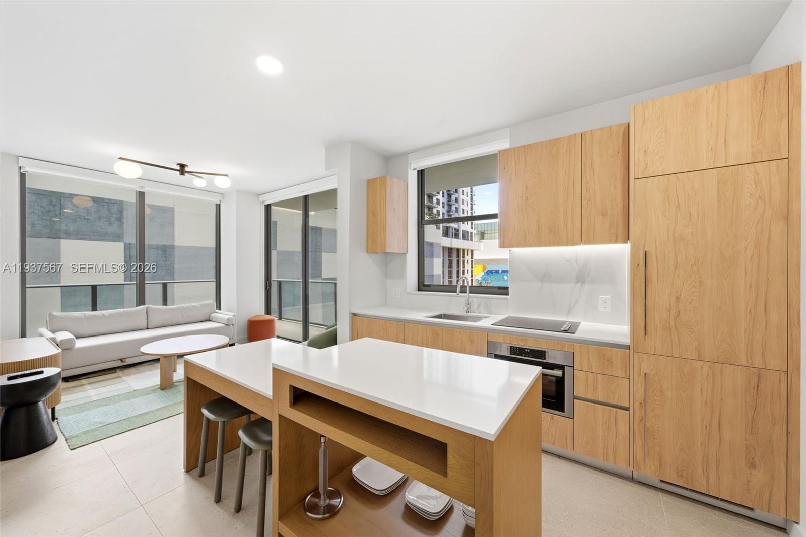 11 NE 6 Street 709, Miami, FL 33132, Miami