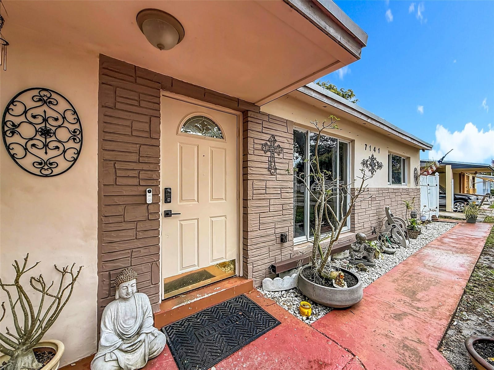 7141 Custer Street — photo 2