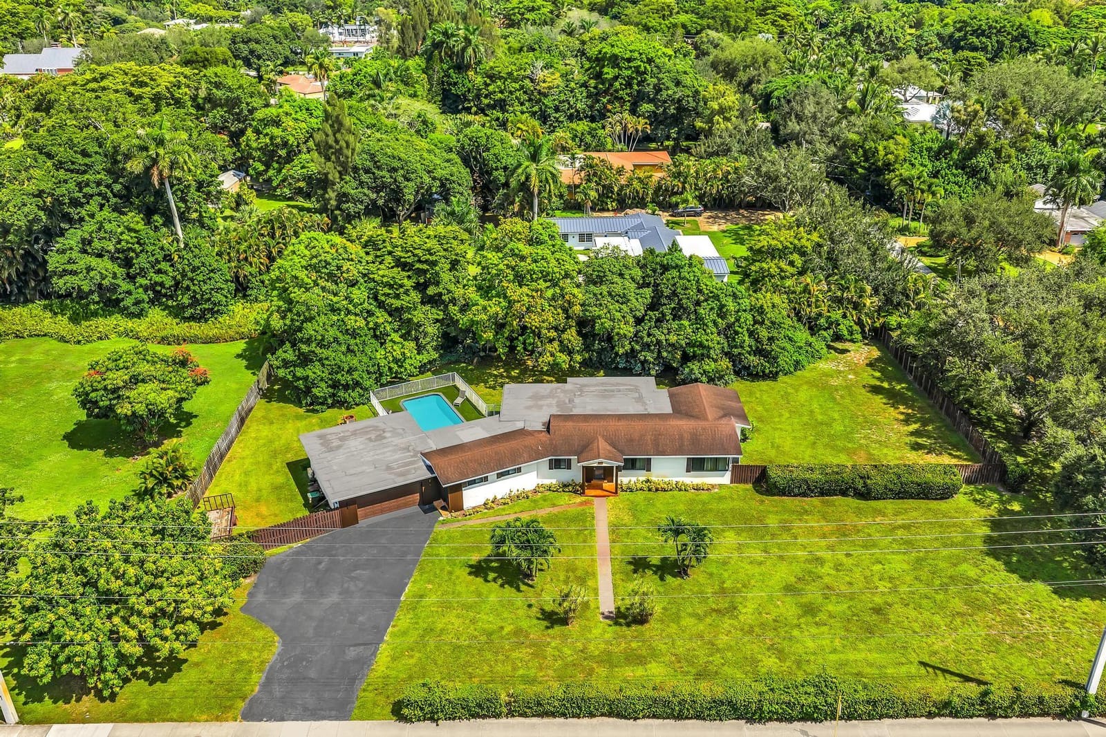 5901 W Broward Boulevard — photo 1