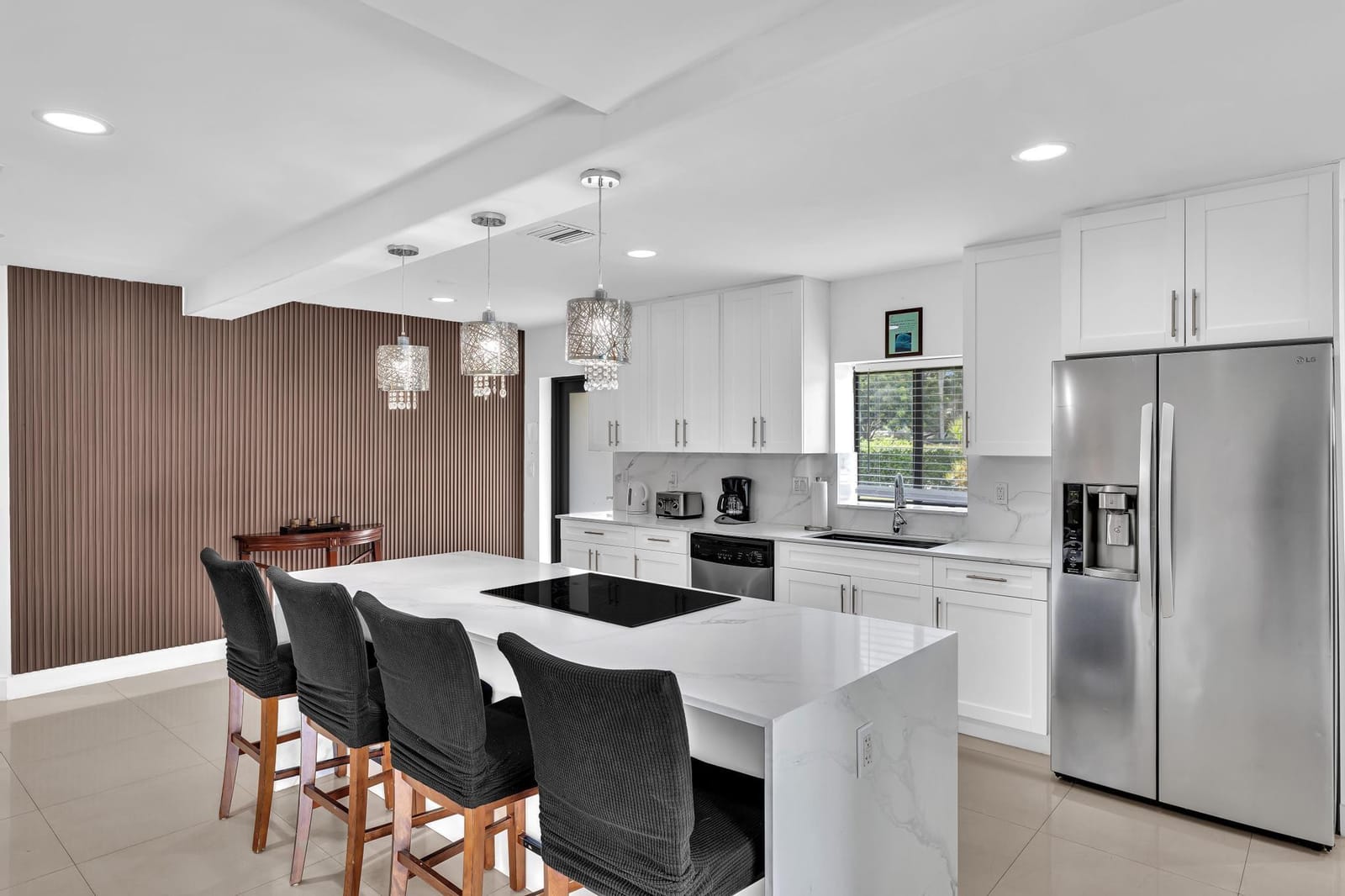 5901 W Broward Boulevard — photo 7
