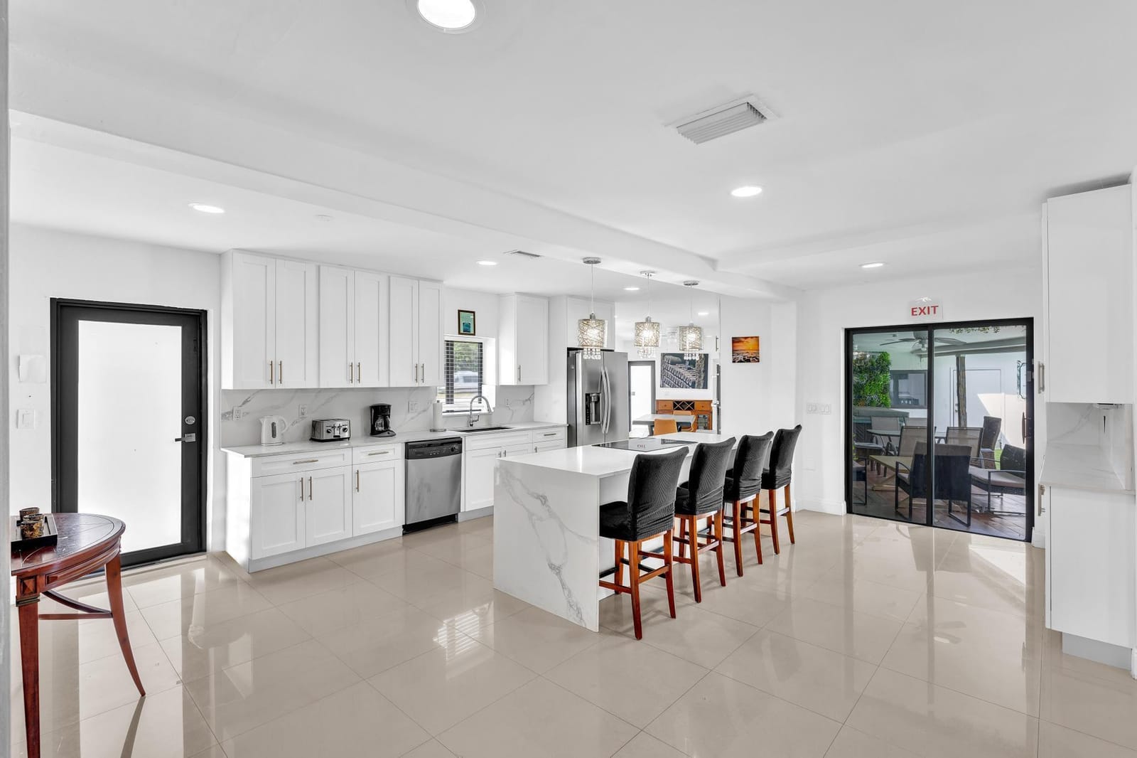 5901 W Broward Boulevard — photo 8