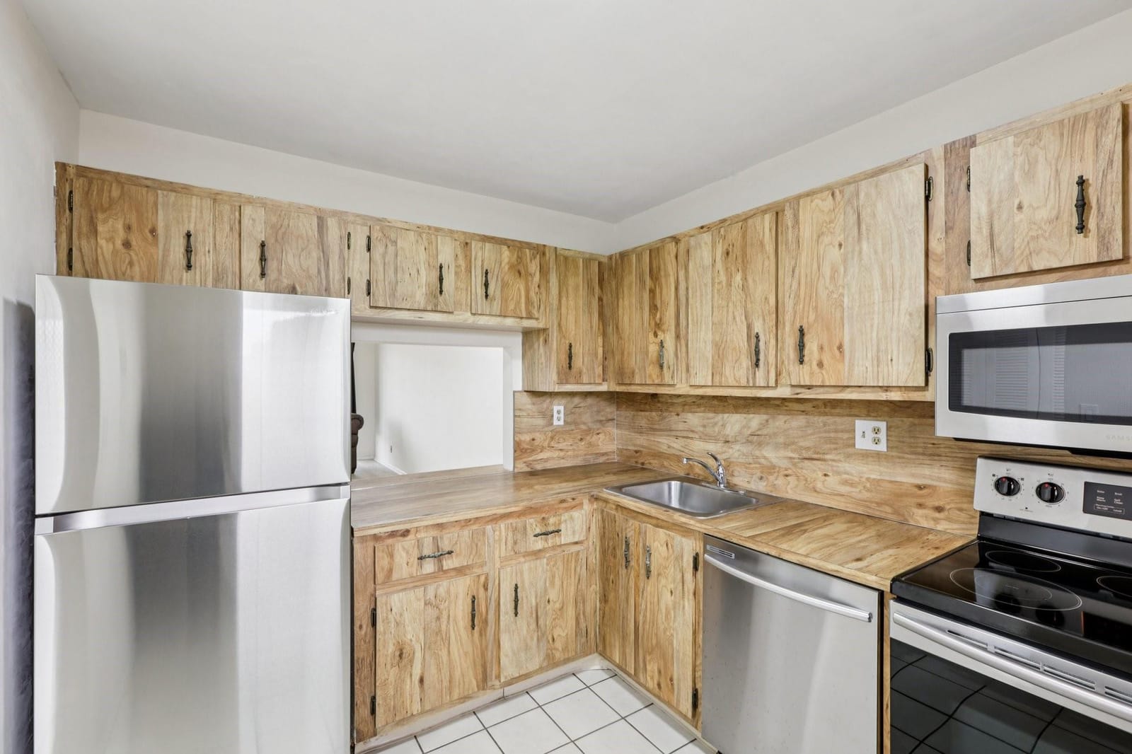 8330 Sands Point Boulevard 304n — photo 4