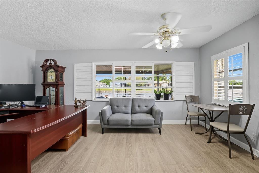 9407 NW 70th Place, Tamarac, FL 33321 photo 14