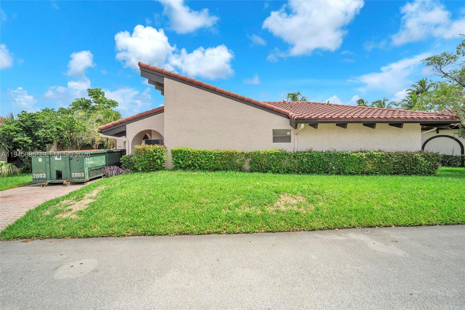 8221 Pine Drive 61, Tamarac, FL 33321