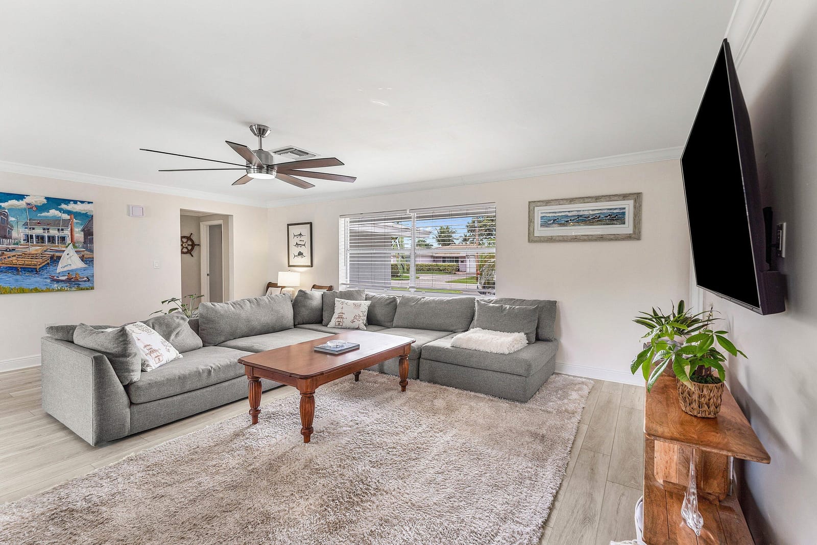 1810 SW 3rd Avenue — photo 8