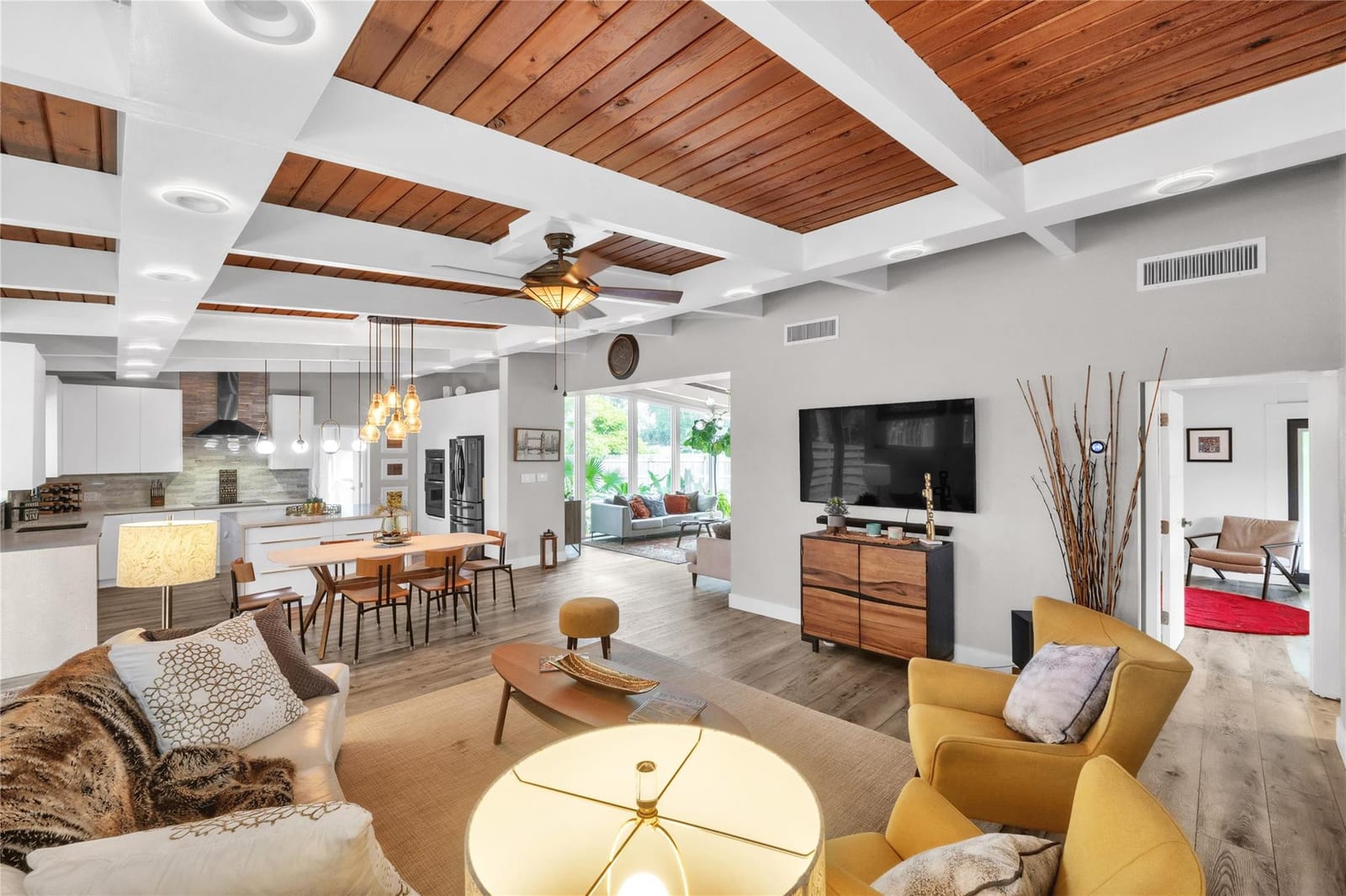 2008 Coral Gardens Drive — photo 9