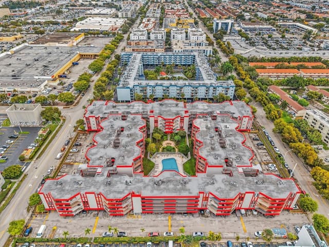 1750 W 46th Street 404, Hialeah, FL 33012