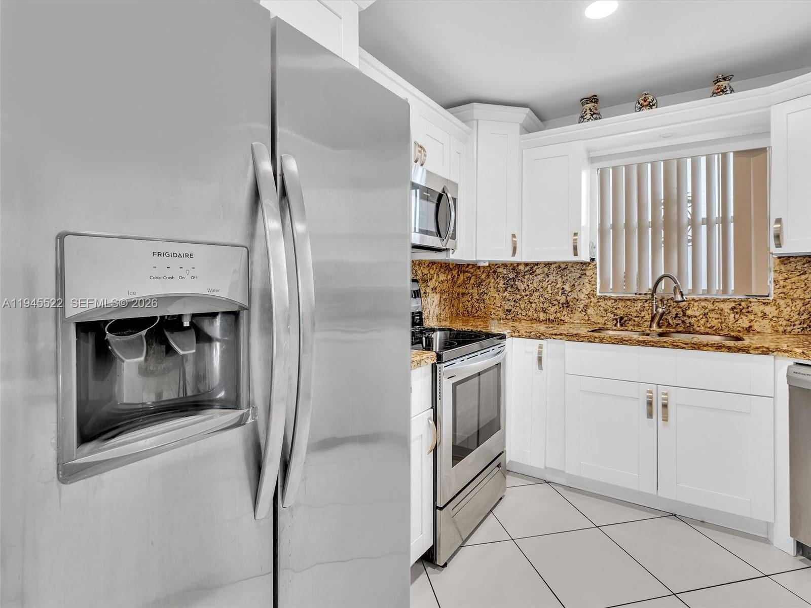 1750 W 46th Street 404, Hialeah, FL 33012 photo 11