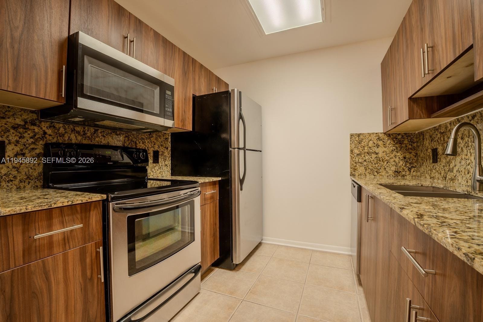 1551 SW 135th Terrace 107G, Pembroke Pines, FL 33027 photo 8