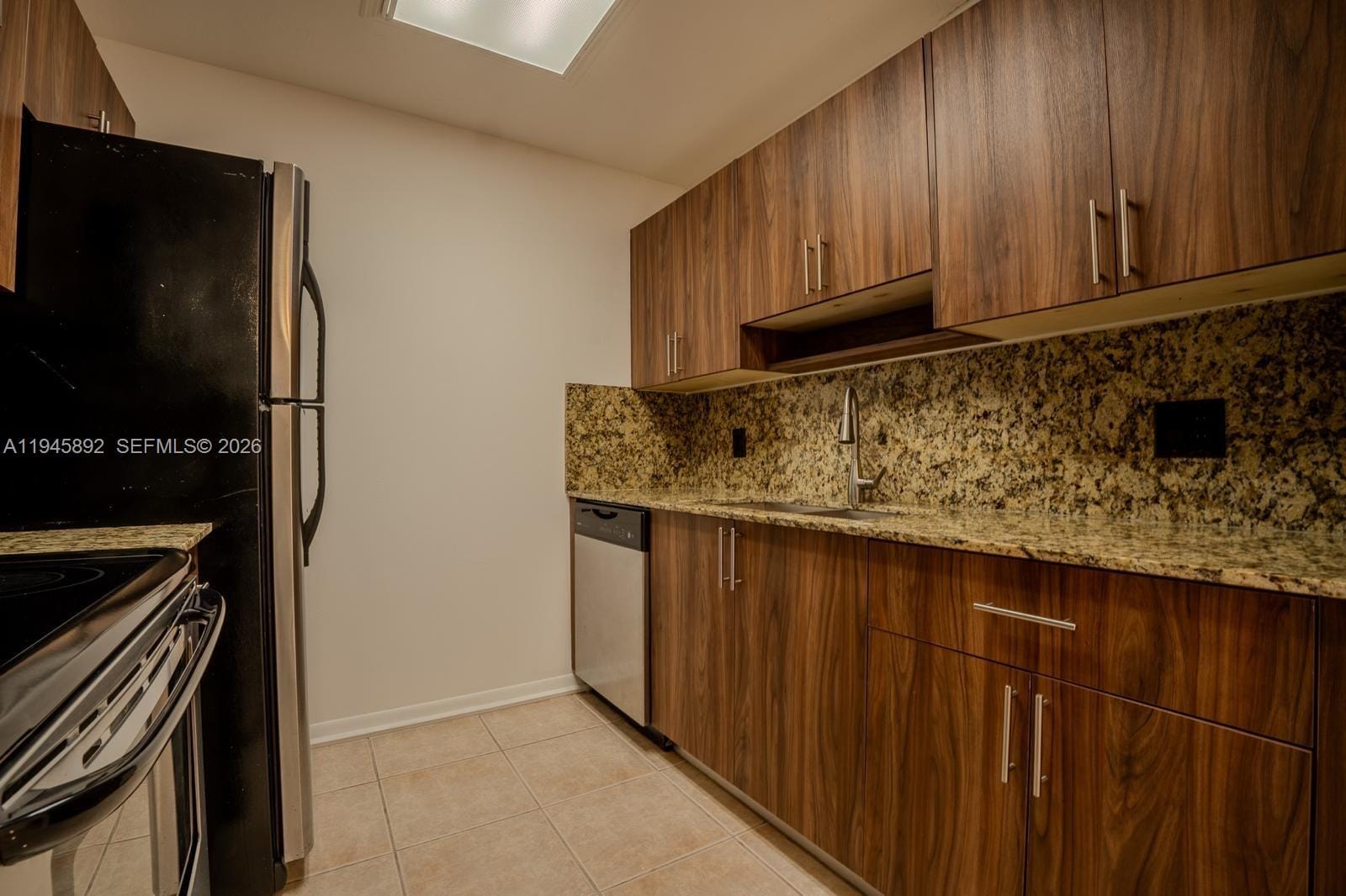 1551 SW 135th Terrace 107G, Pembroke Pines, FL 33027 photo 9