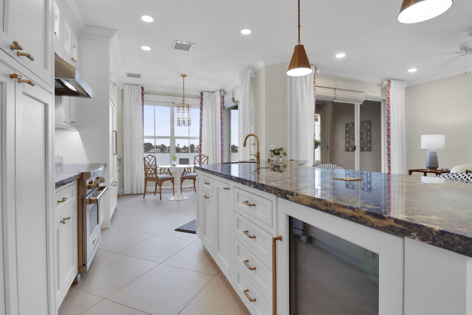 133 Las Brisas Circle, Hypoluxo, FL 33462 photo 3
