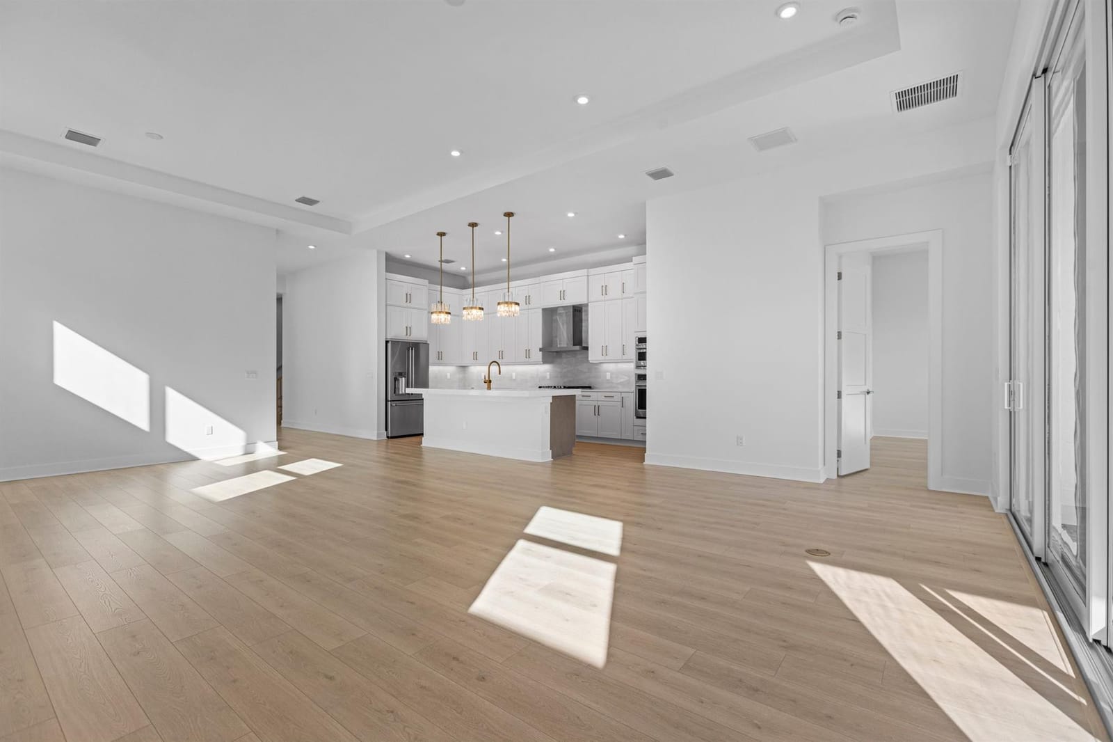 1552 SE Blue Sky Place — photo 6