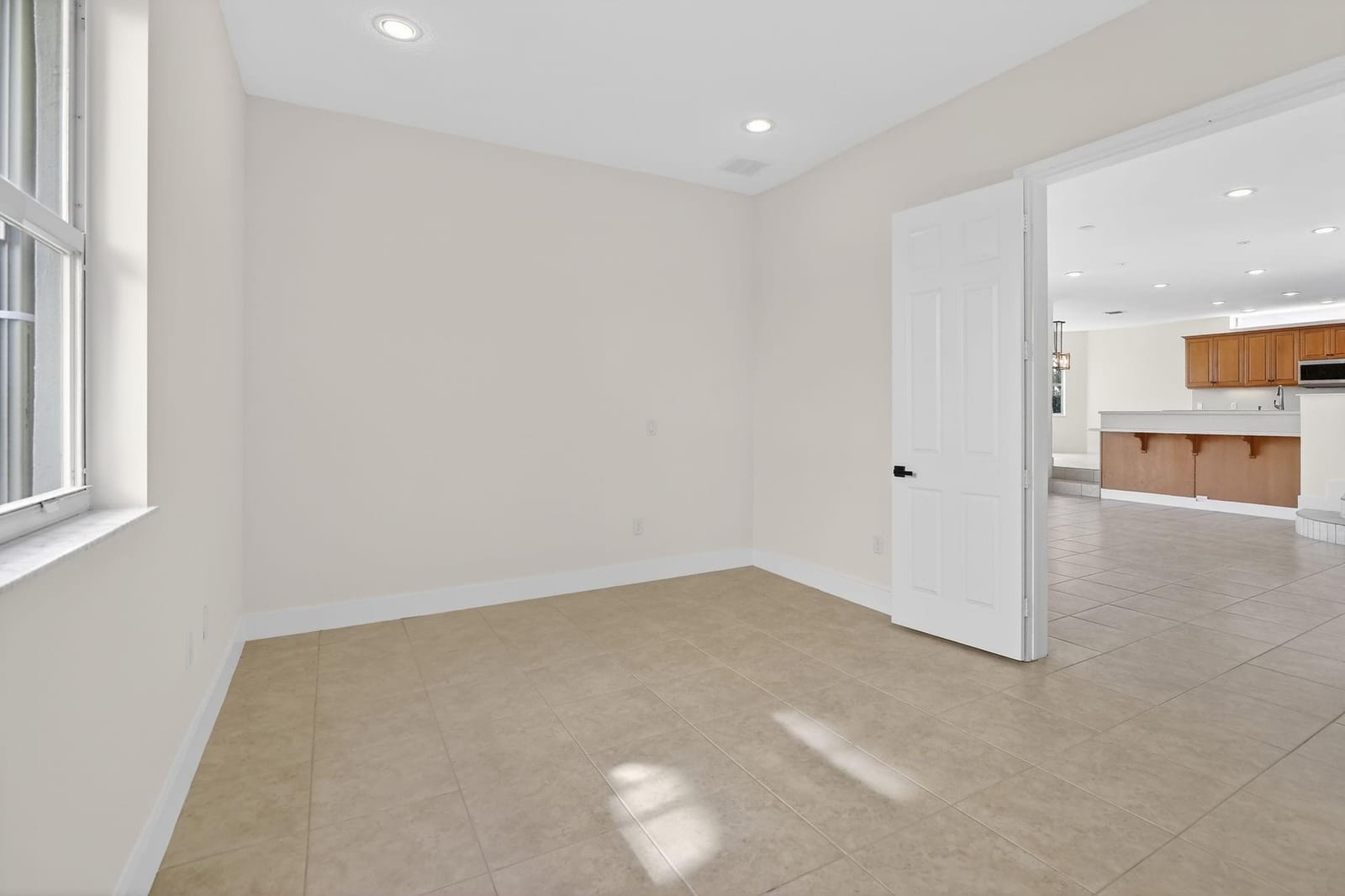 1071 SW 171st Terrace, Pembroke Pines, FL 33027 photo 25