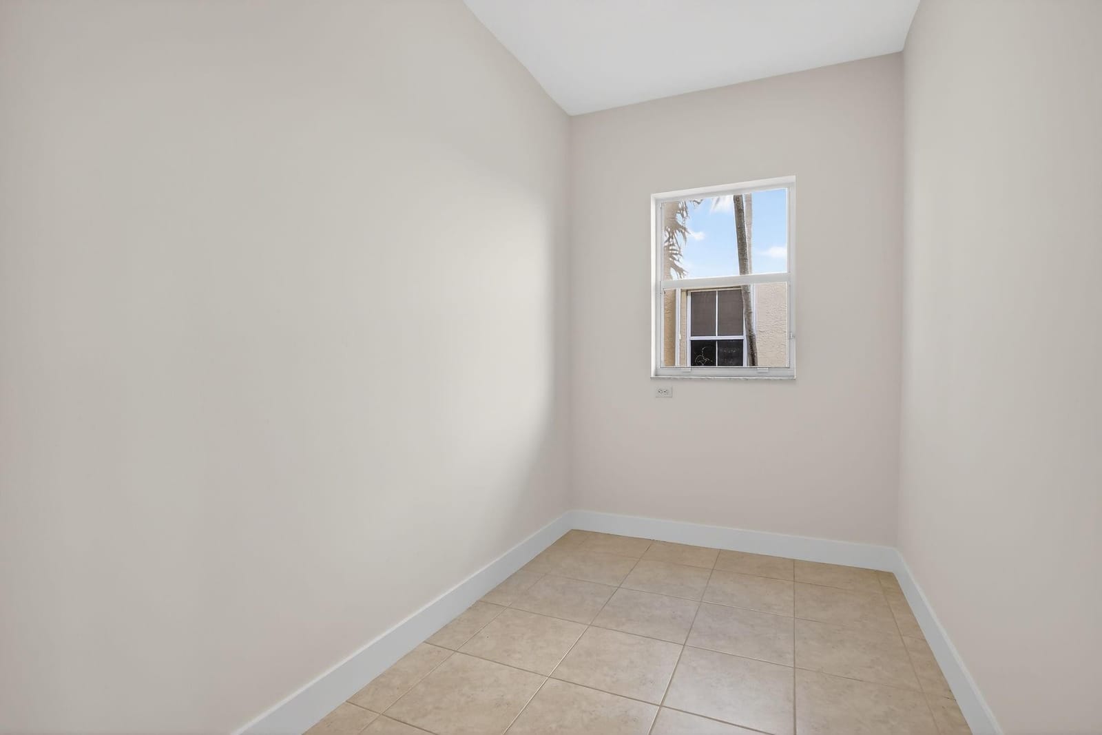 1071 SW 171st Terrace, Pembroke Pines, FL 33027 photo 28