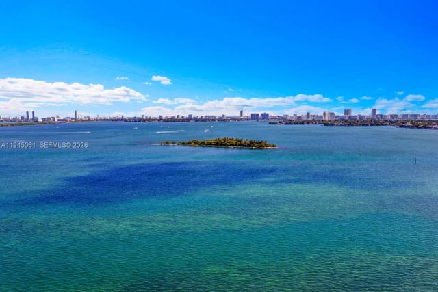 725 NE 22nd Street PH2B, sold in New Wave Condo, Miami, FL