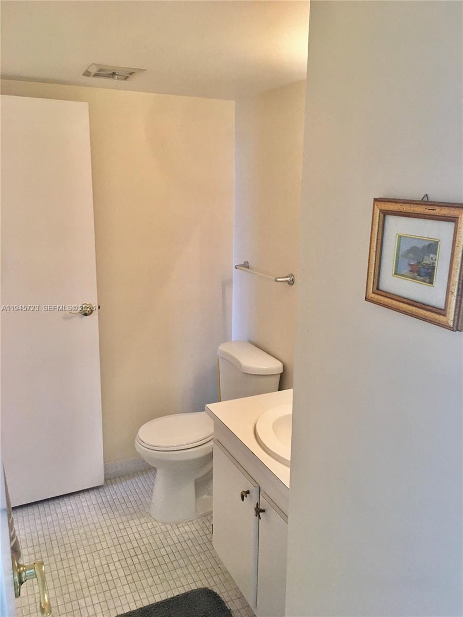 20379 W Country Club Drive 1737, Aventura, FL 33180 photo 13