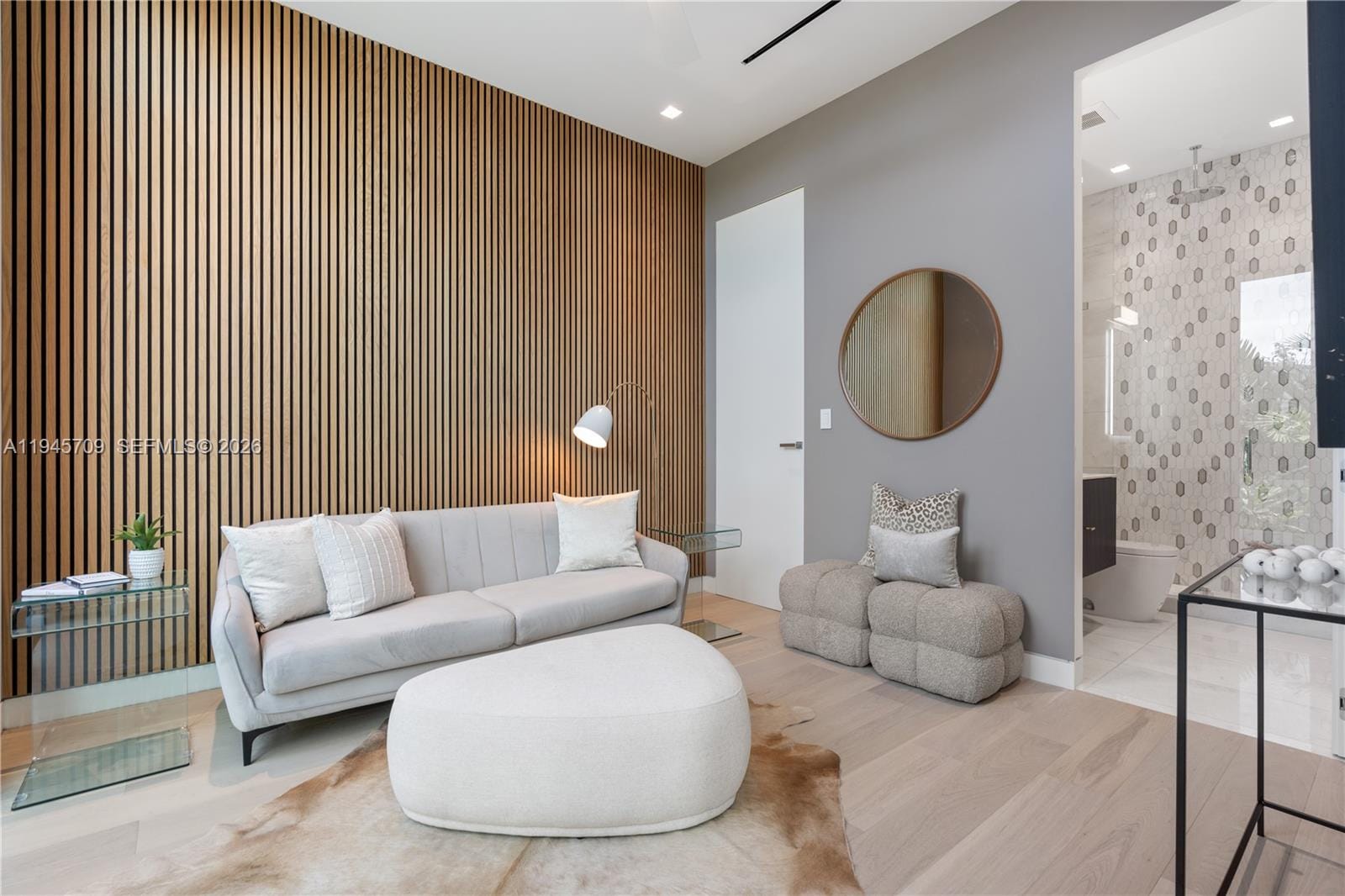 536 W 51st Street — photo 10