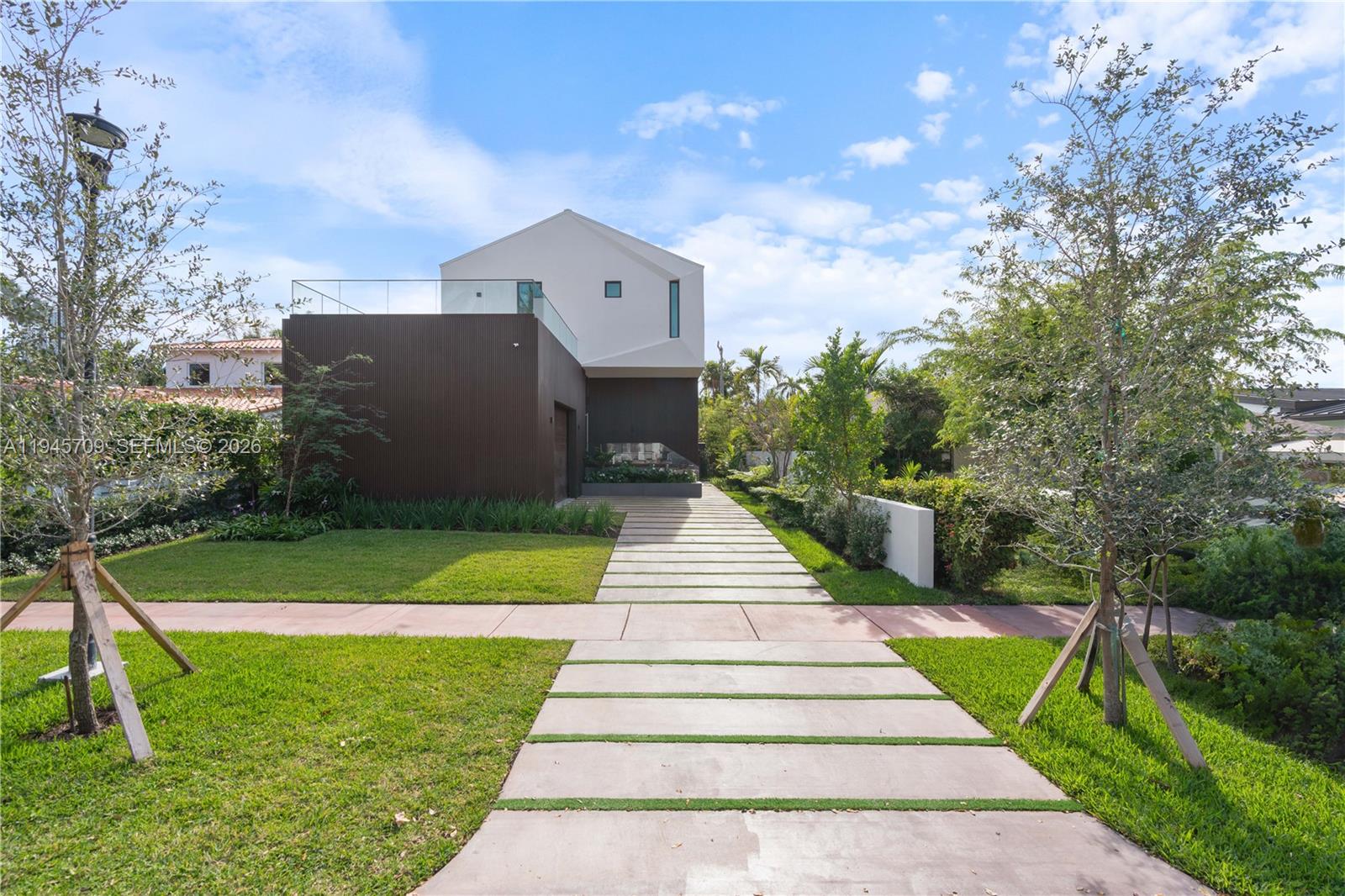 536 W 51st Street, Miami Beach, FL 33140, Miami Beach